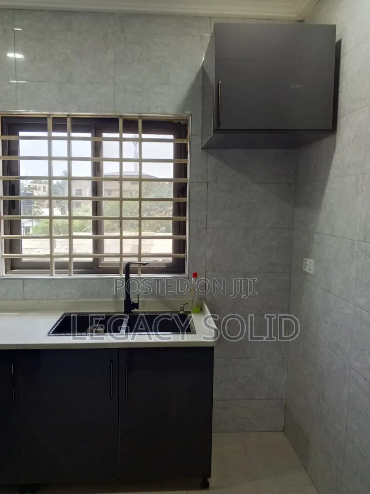 2bdrm Apartment in Legacy  Solid Real, New Town for rent