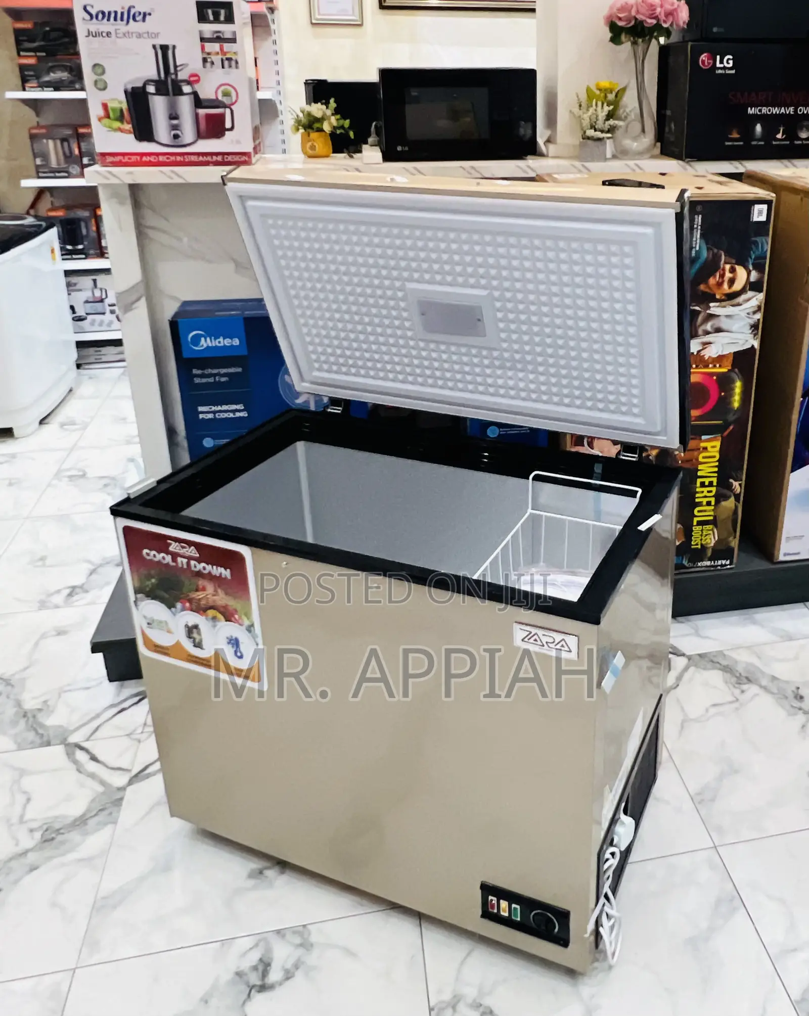 Shop Unique Zara-300flg Single Door Chest Freezer(238l) 