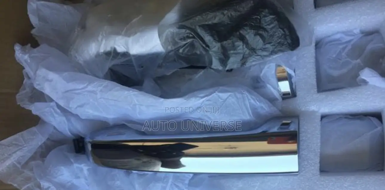 Landcruiser Lc200 And Lc300 2020, 2021, 2022 Metallic Door Handle