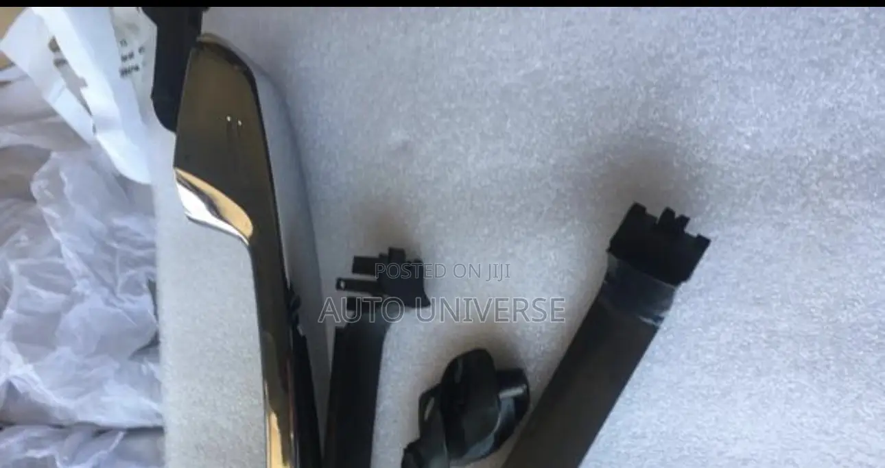 Landcruiser Lc200 And Lc300 2020, 2021, 2022 Metallic Door Handle