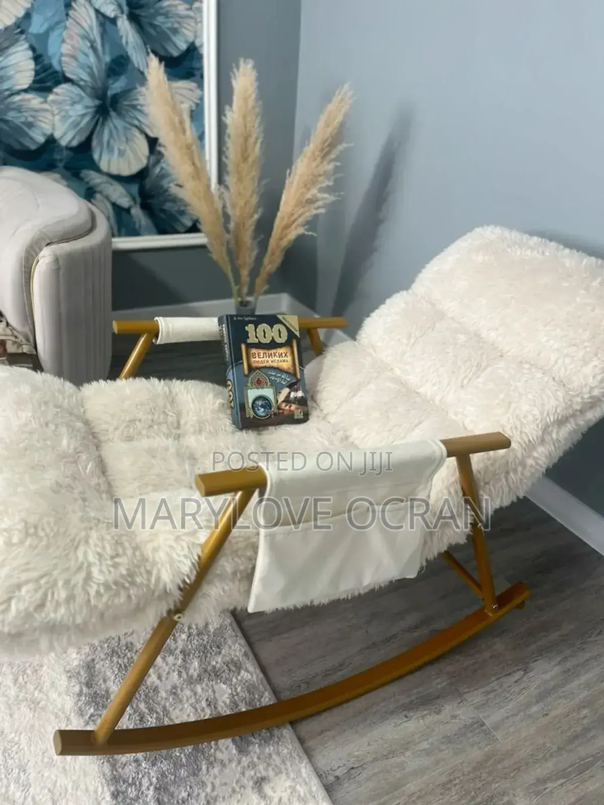 High-Quality Fluffy Rocking Chair
