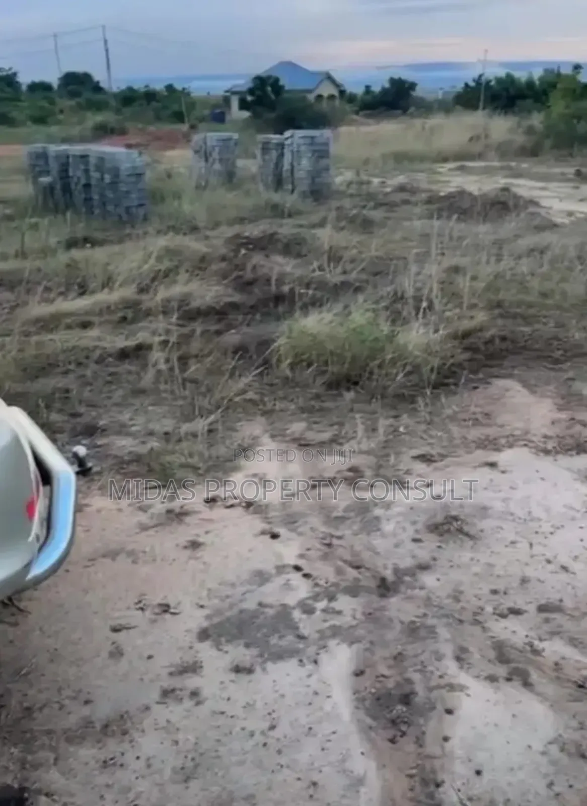 One Plot of Land for Sale at Afienya Moborle