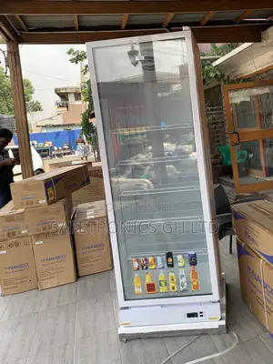 Order Reliable Zara-600 Singledoor Display 591 Liters Freezer