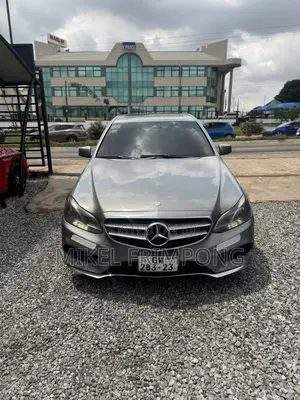 Mercedes-Benz E350 Base 4Matic Sedan AWD (3.5L 6cyl 7A) 2015 Gray
