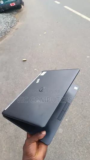 Laptop Dell Latitude 14 E5470 8GB Intel Core I5 SSD 256GB