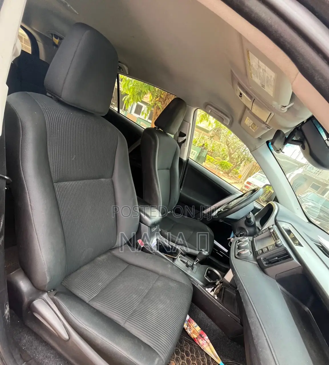 Toyota RAV4 XLE 4dr SUV AWD (2.5L 4cyl 6A) 2018 Black