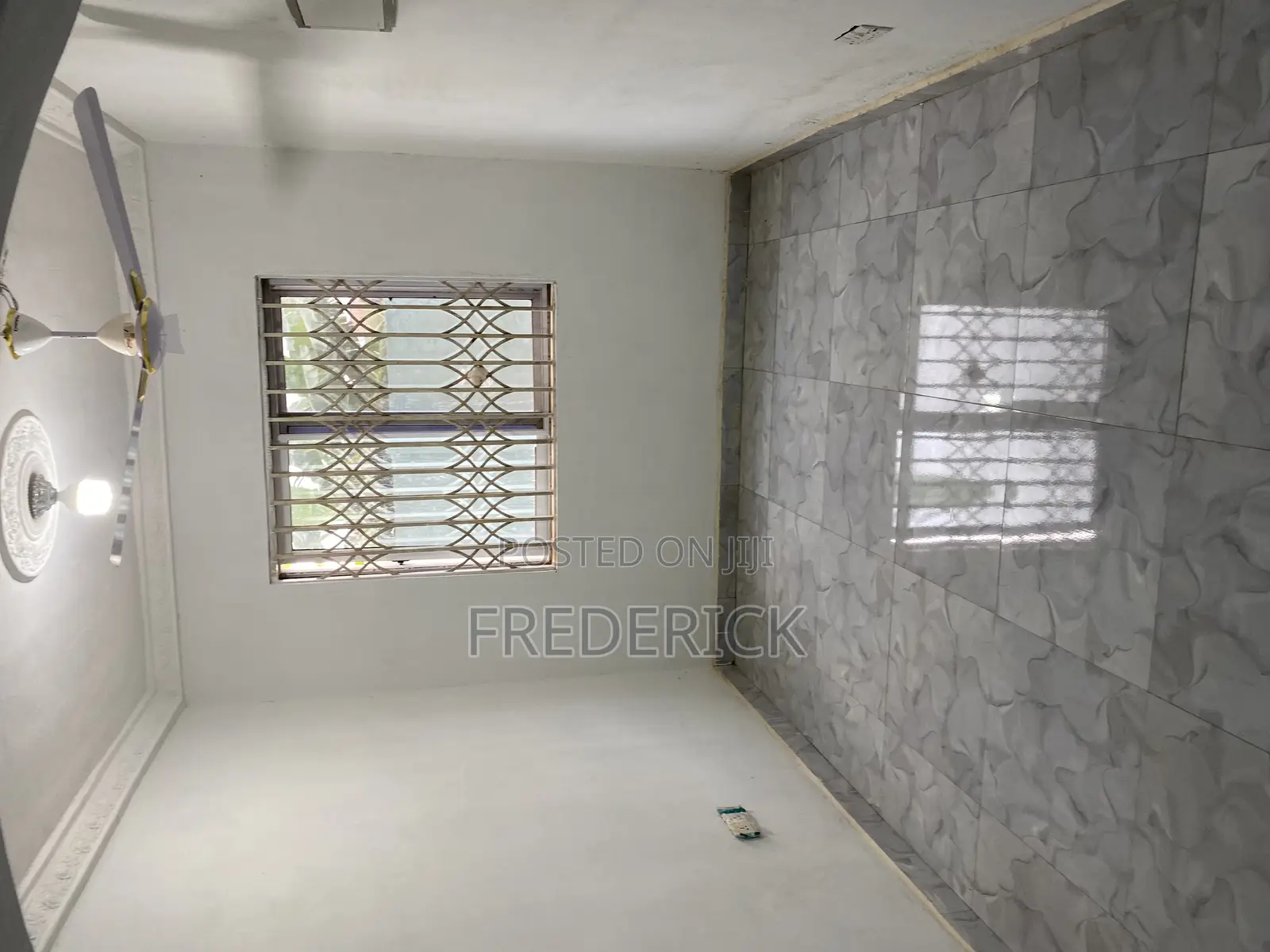 2bdrm Apartment in Eshiam Road Inchaban, Takoradi for rent
