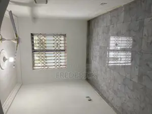 2bdrm Apartment in Eshiam Road Inchaban, Takoradi for rent