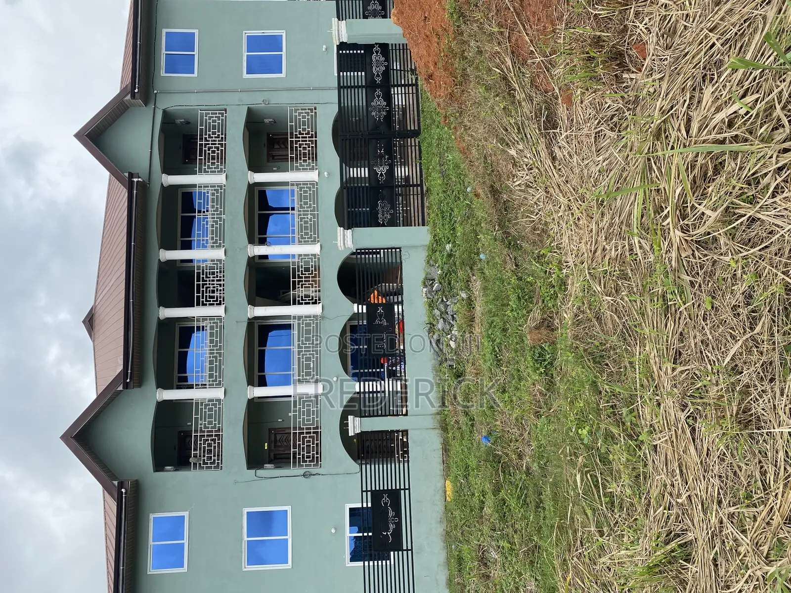 2bdrm Apartment in Eshiam Road Inchaban, Takoradi for rent