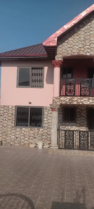 2bdrm Apartment in New Aplaku, Old Barrier for rent