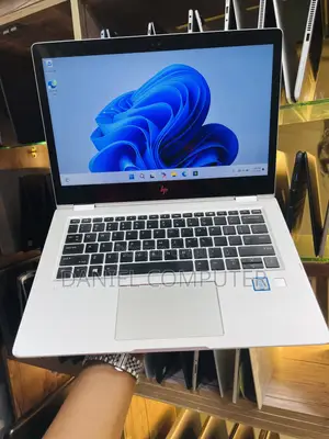 Laptop HP EliteBook x360 1030 G2 8GB Intel Core i5 SSD 256GB