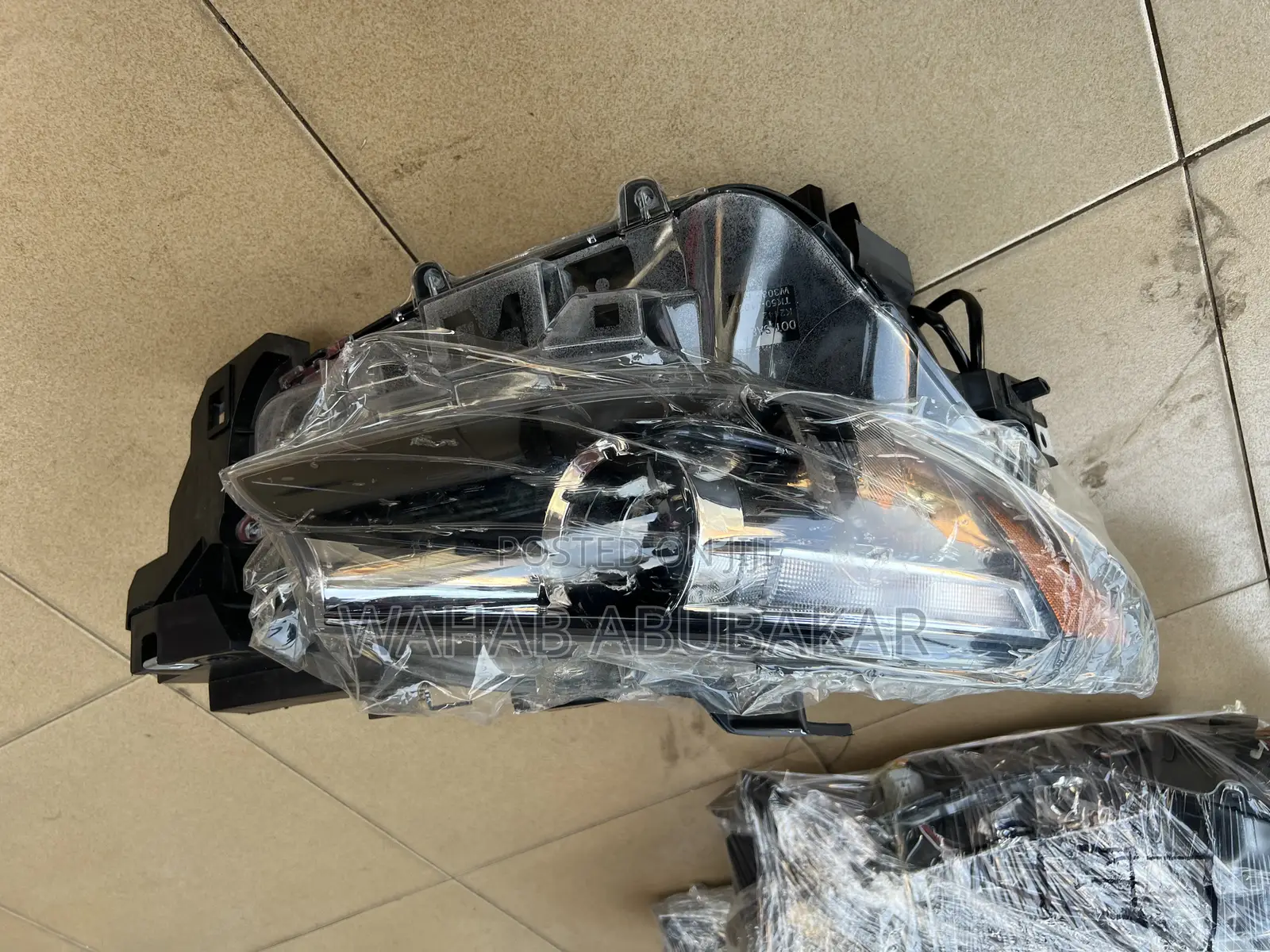 Mazda Cx9 Headlight Pair