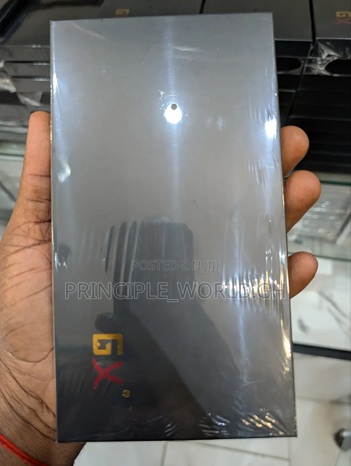 14 Pro Max Screen