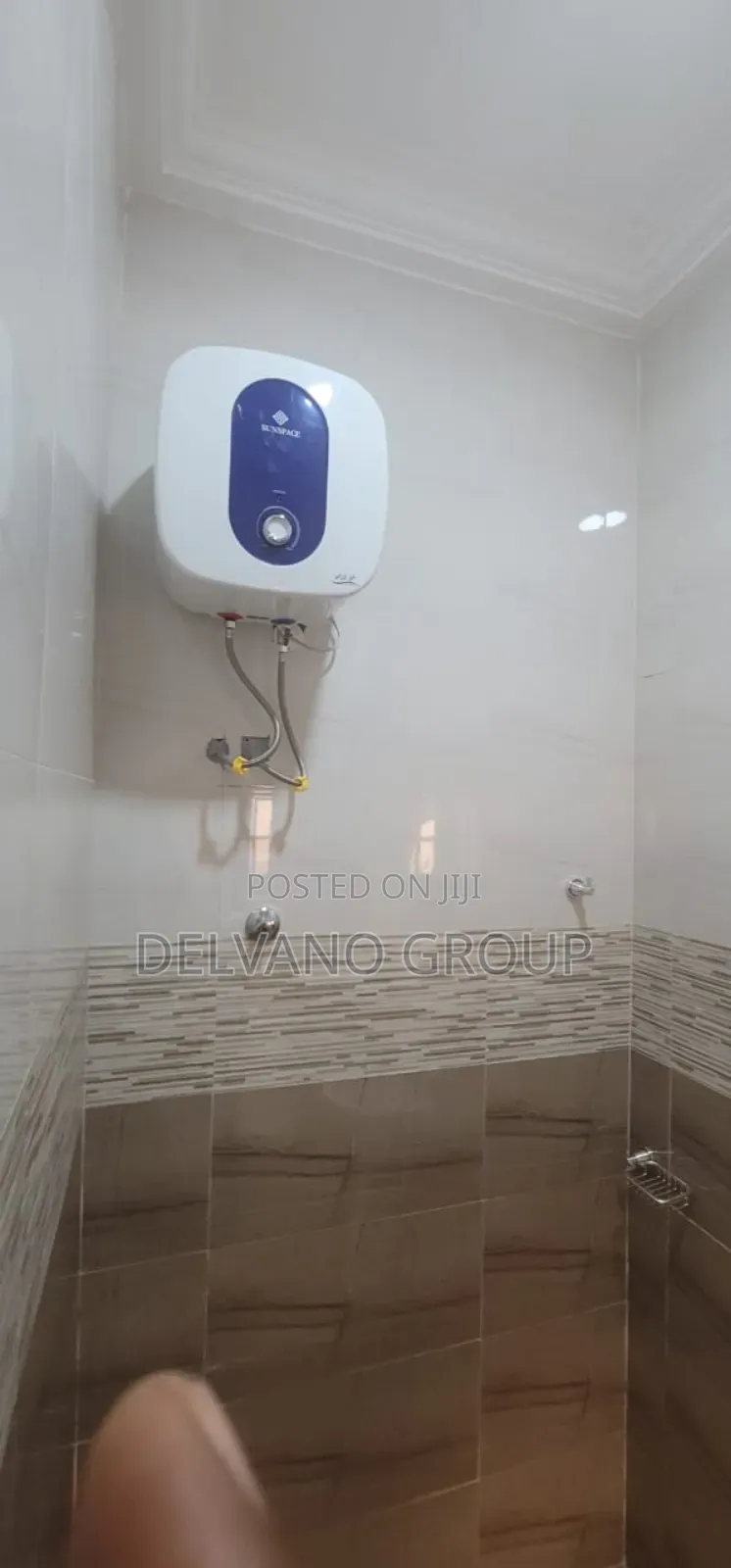 4bdrm House in Dzorwulu for rent