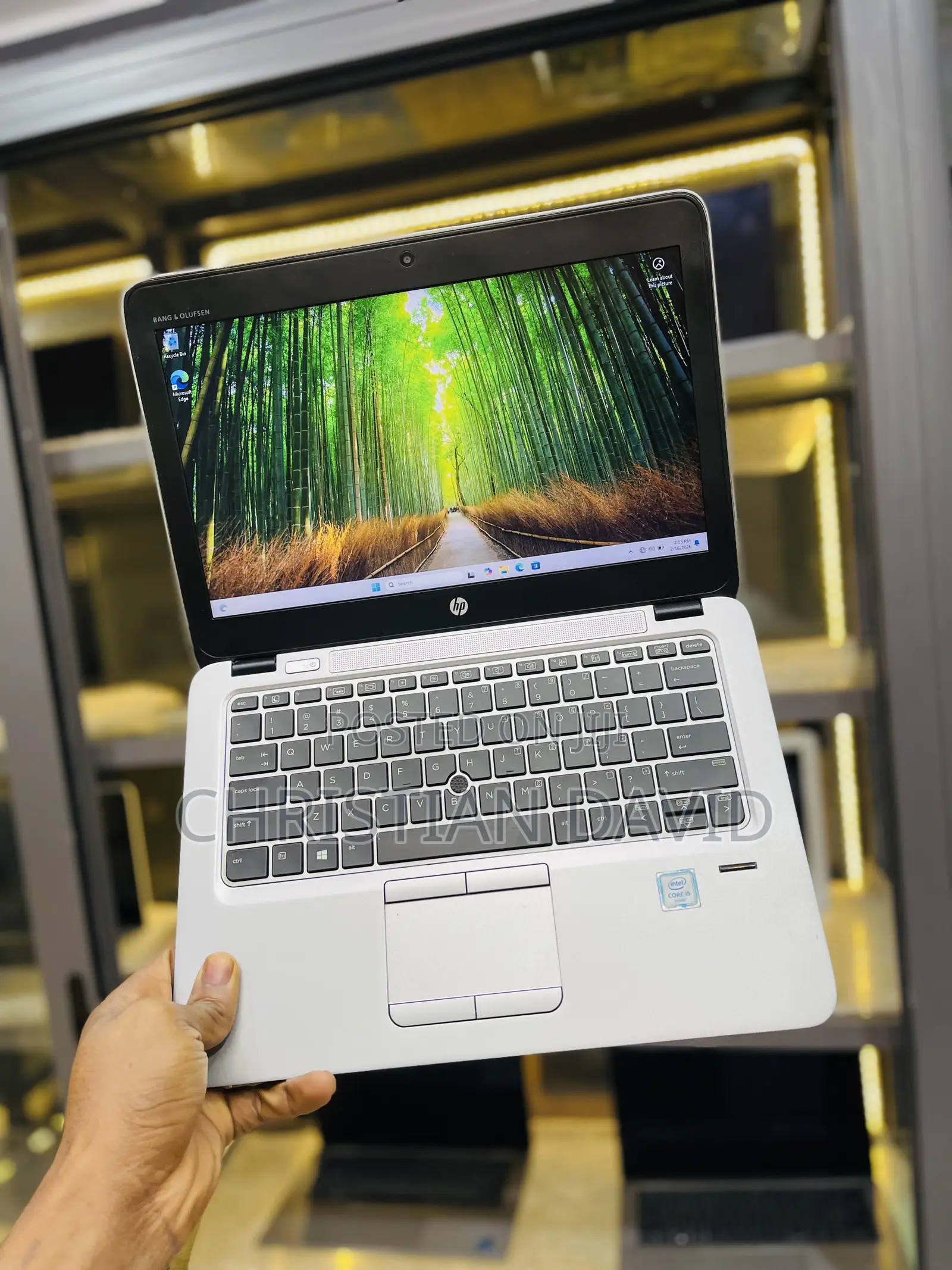 Laptop HP EliteBook 820 G3 8GB Intel Core I5 SSD 256GB in Circle ...