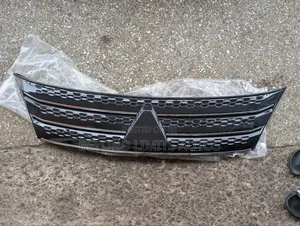 Mitsubishi Outlander 2022,2023,2024 Outlander Top Grille / Front Shell