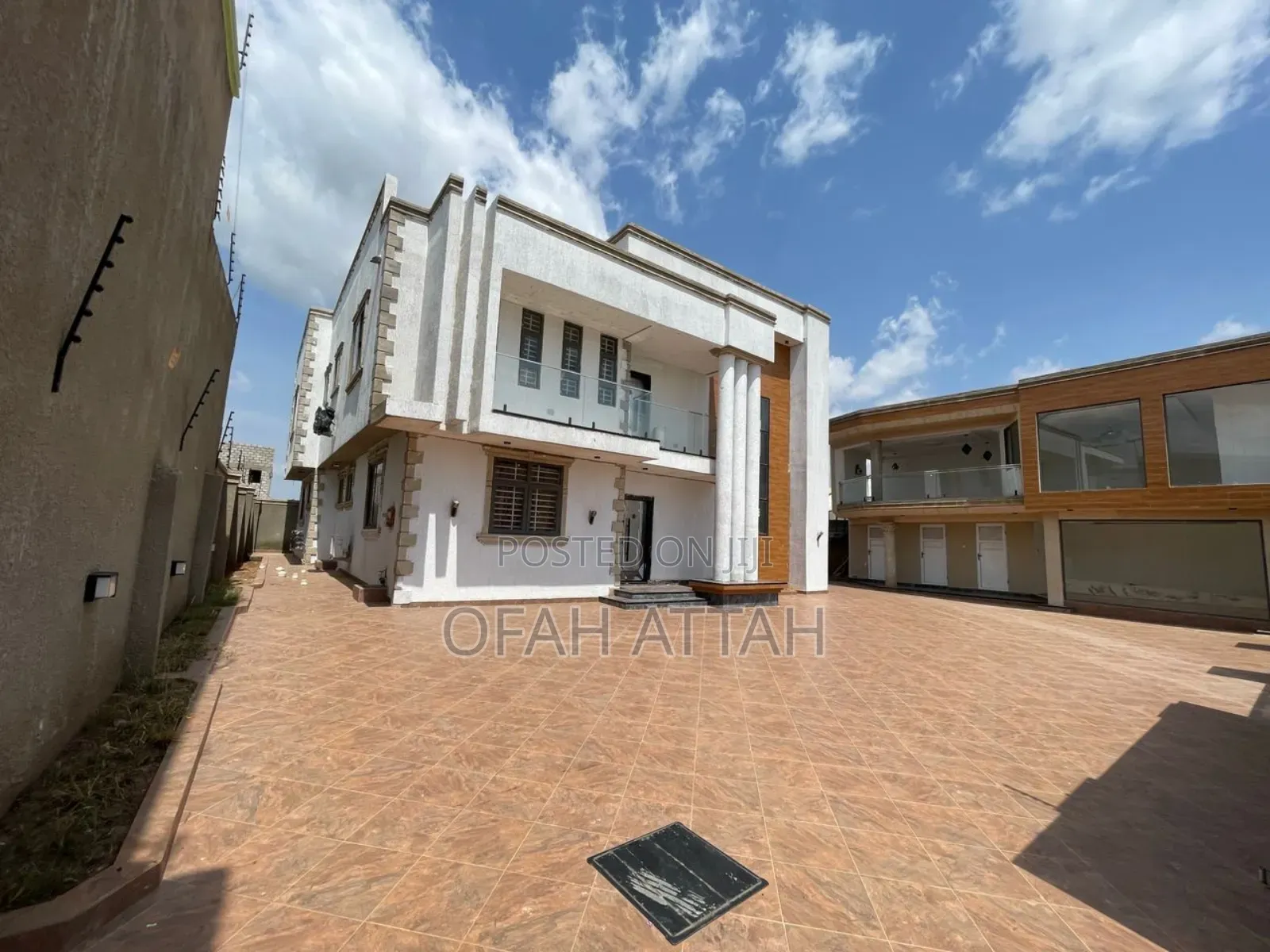 6bdrm House in Asuofua Kokoben, Kumasi Metropolitan for sale