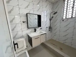6bdrm Mansion in K Fuseini Estate, Kumasi Metropolitan for sale