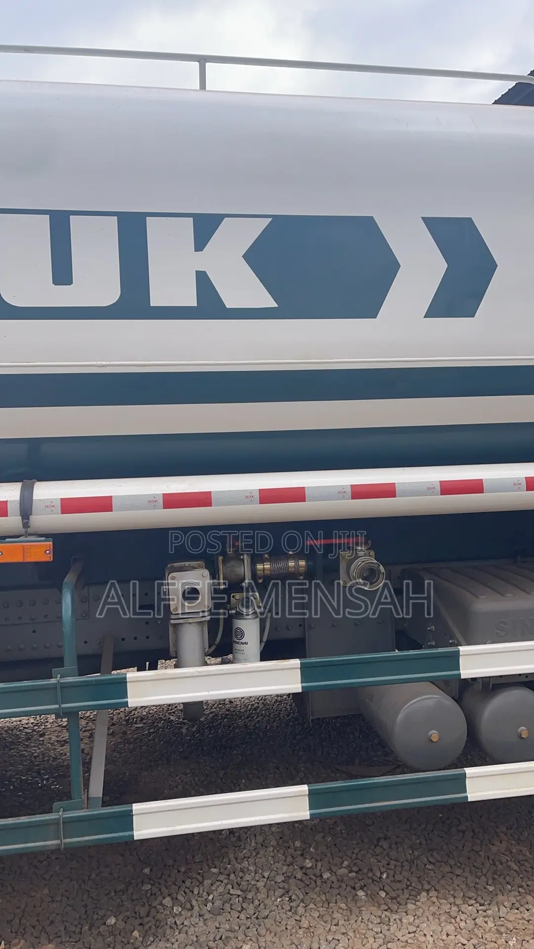 Sinotruk 6x4 Water Tanker Cif to Tema Port (With Shipment)