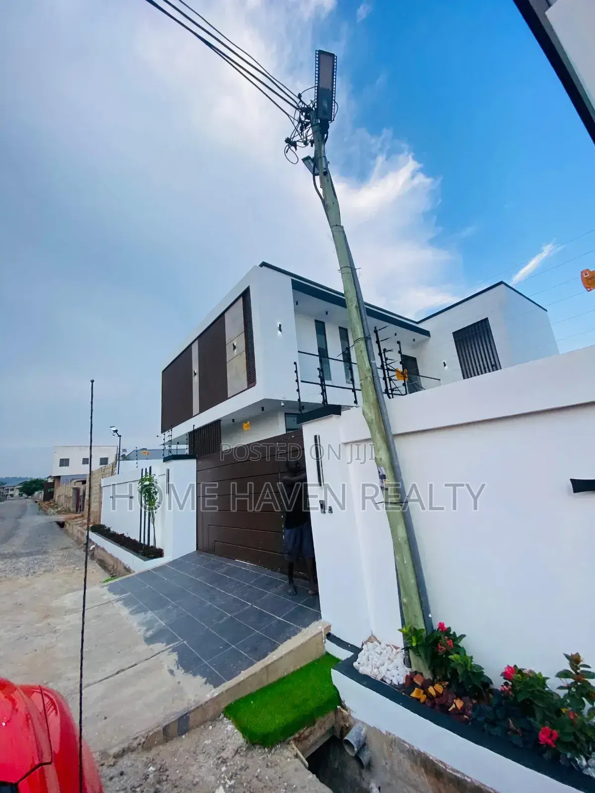 4bdrm House in Oyarifa for sale