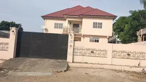 5bdrm House in Ashomang Estate for sale