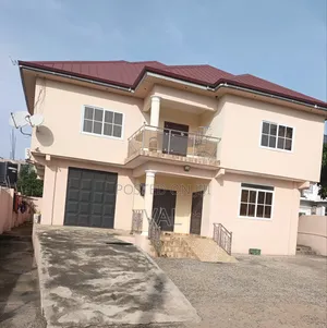 5bdrm House in Ashomang Estate for sale