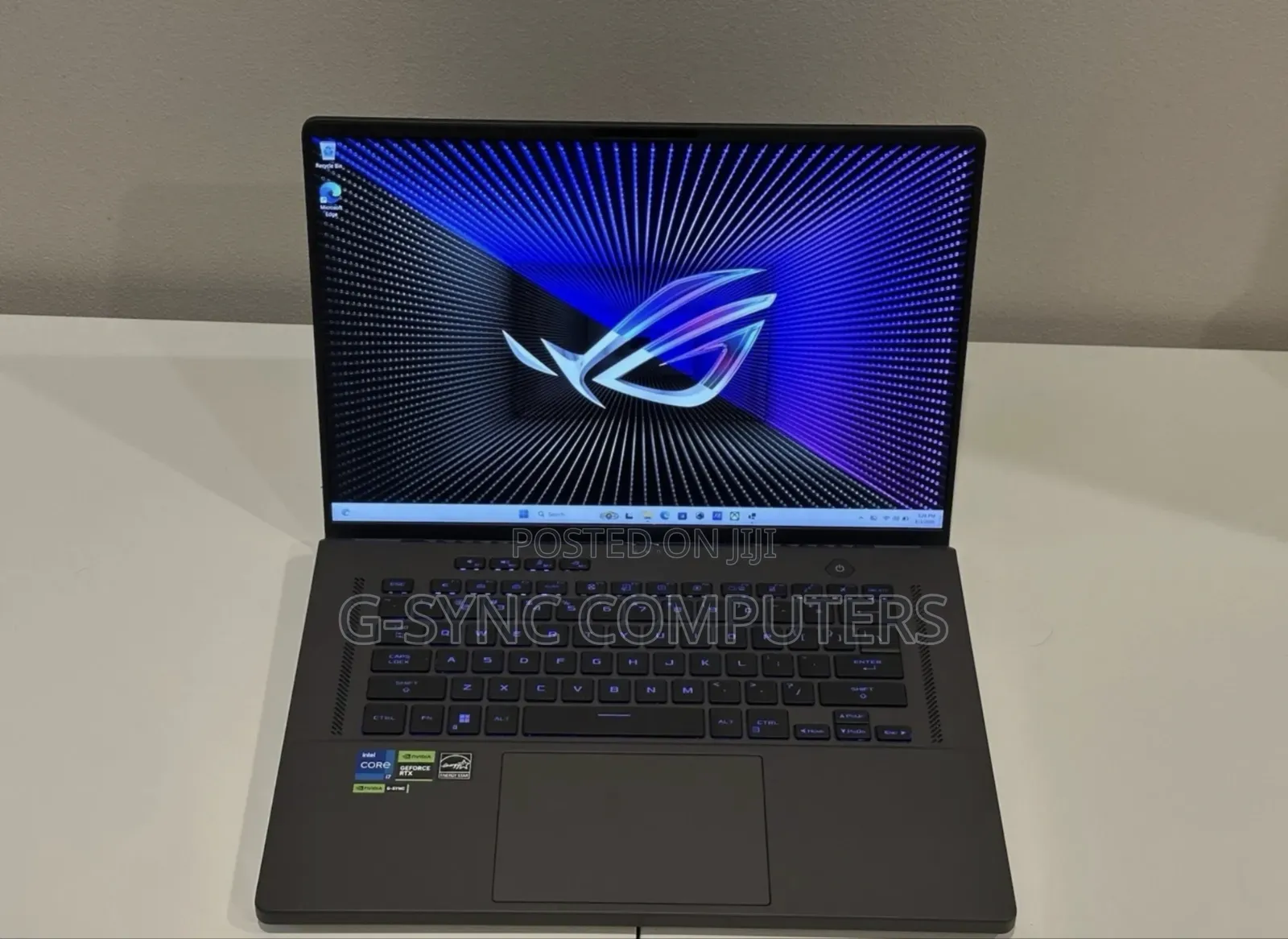 Laptop Asus ROG Zephyrus G16 16GB Intel Core i7 SSD 512GB