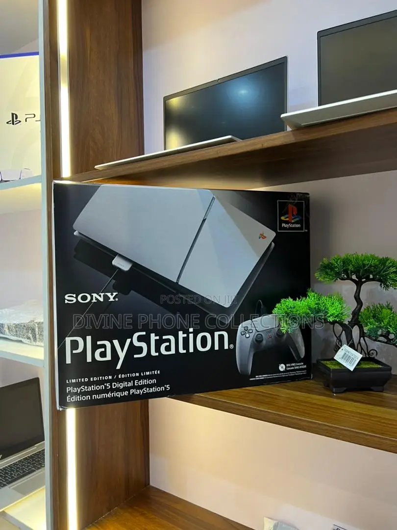 Playstation 5 /Ps5 Slim 30th Anniversary Edition Console