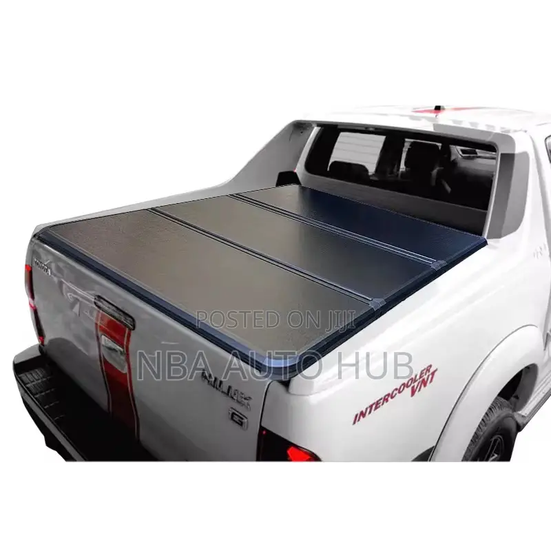 Toyota Hilux Bucket Cover (Tri-Fold Hard) Revo