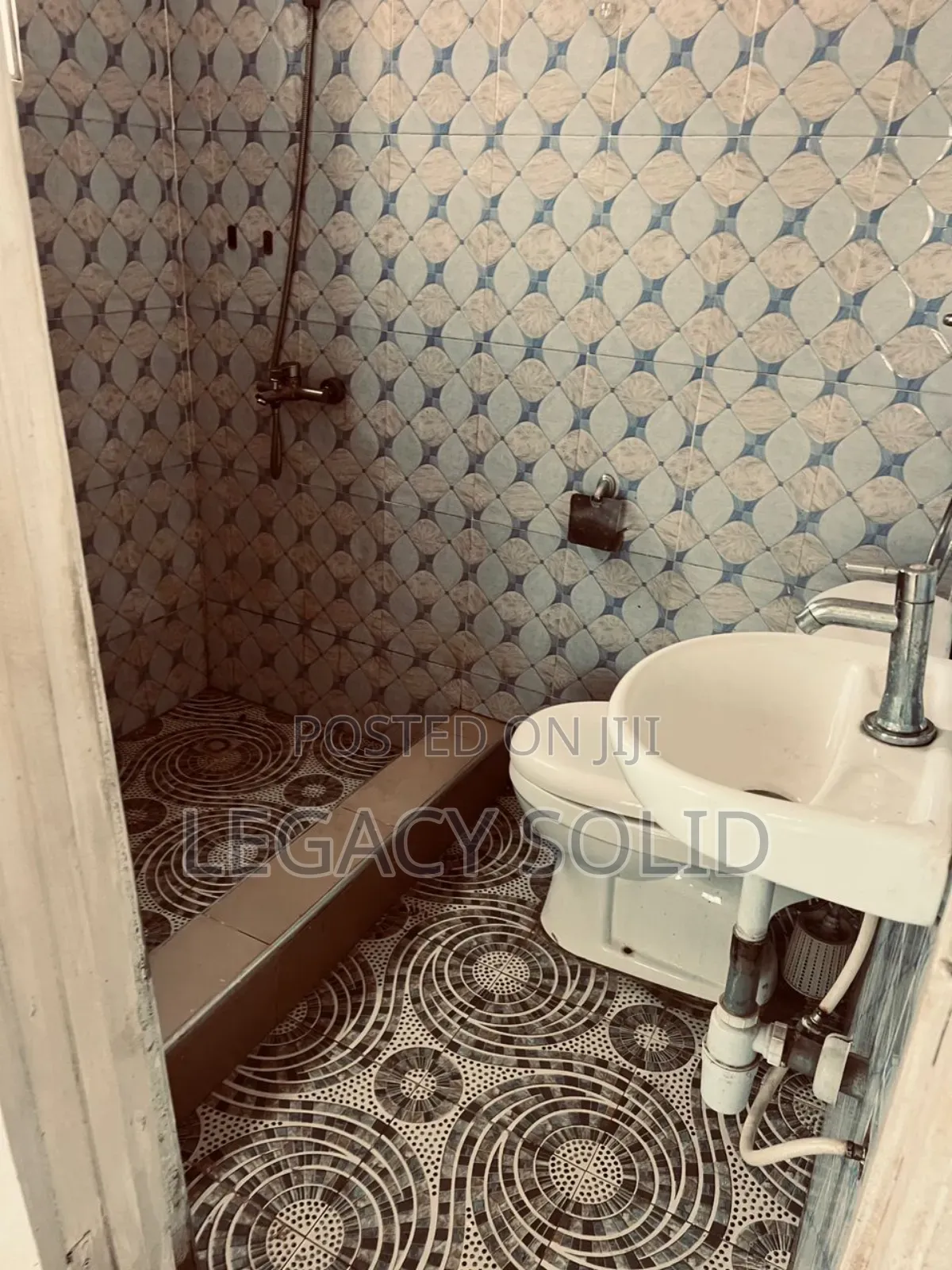 1bdrm Apartment in Legacy Solid Real, Teshie for rent