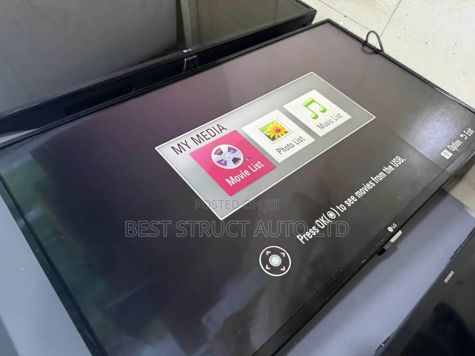 Slighlty Used 43 Inches Lg Smart Tv