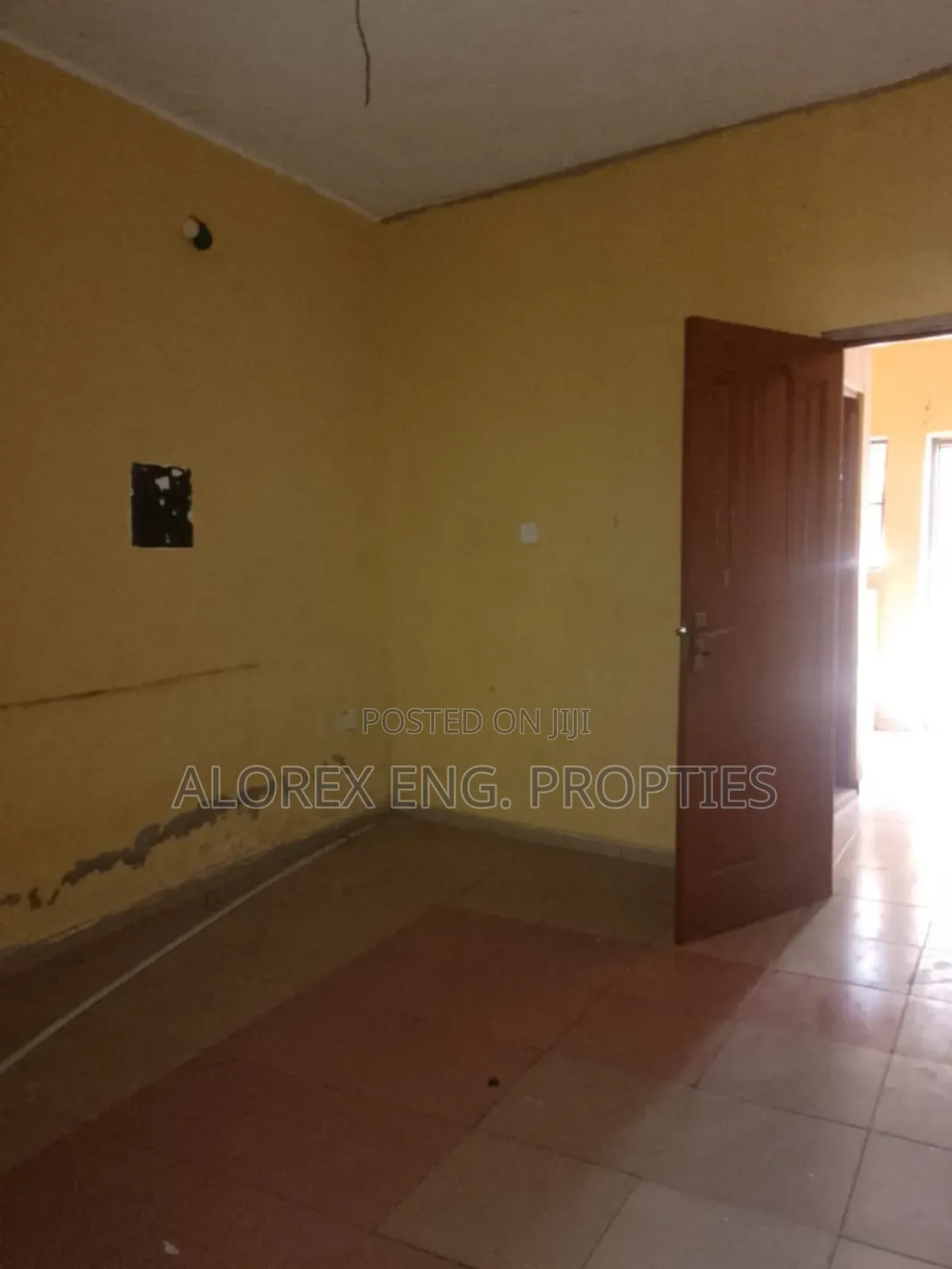1bdrm Apartment in Adenta Rowi for rent