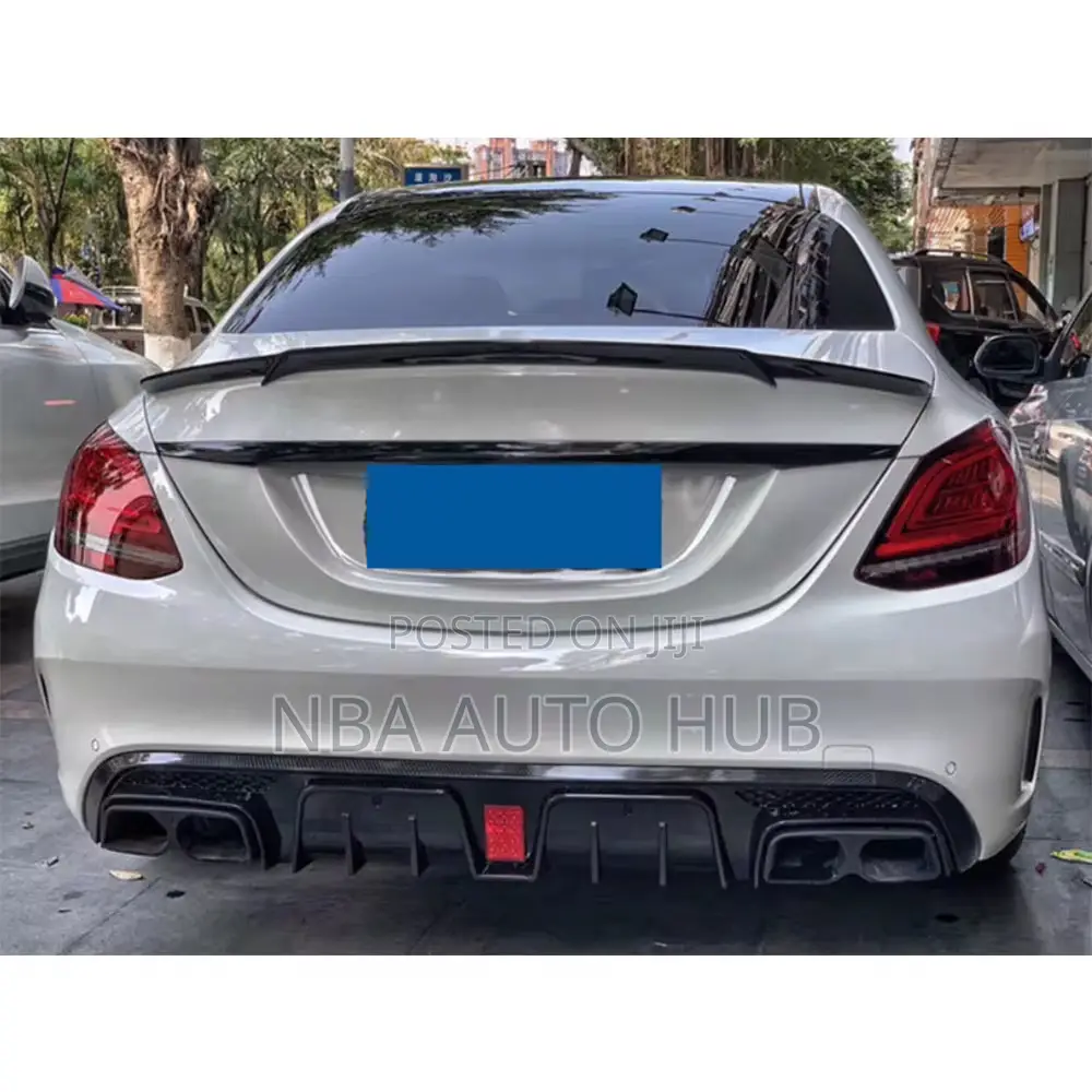 Benz C 300 Diffuser With Brakelight