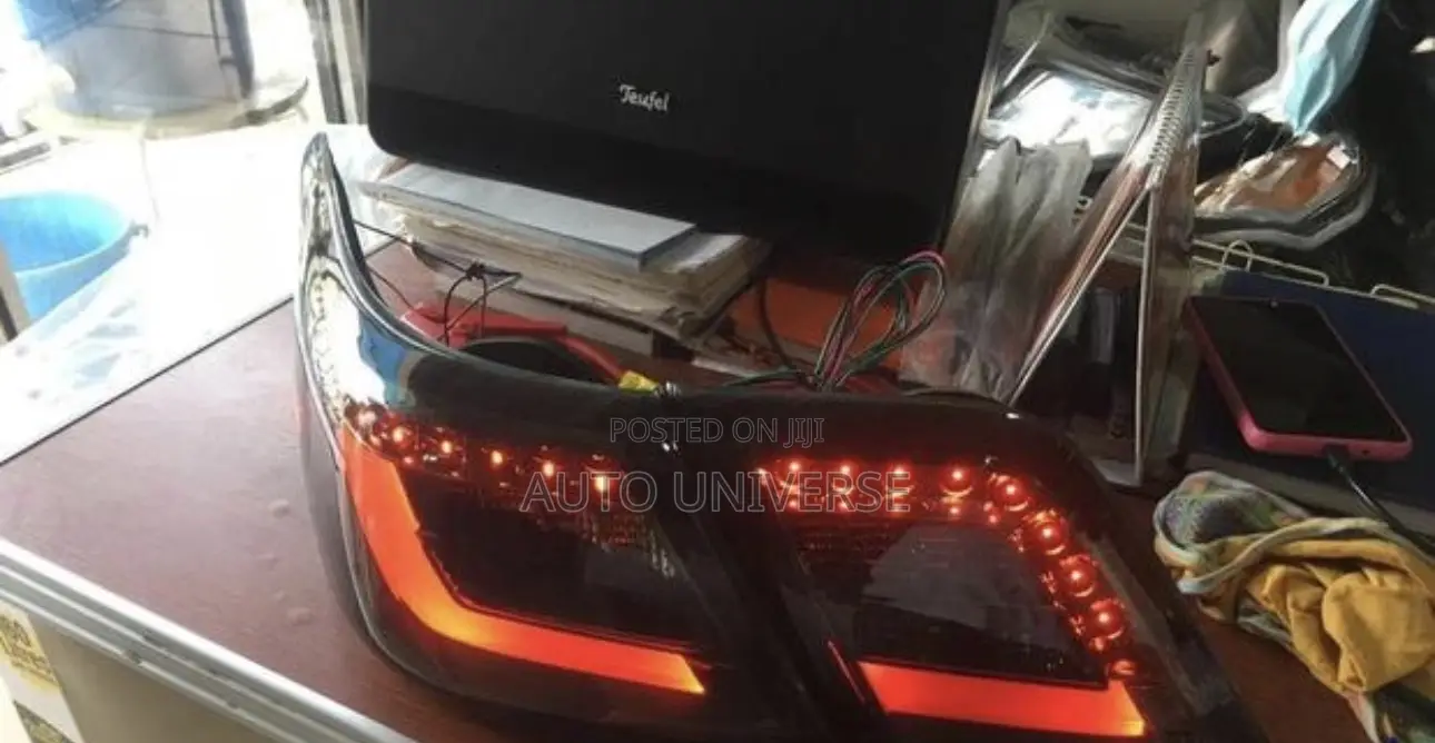 Toyota Camry 2009, 2010 Speck Tailight Available