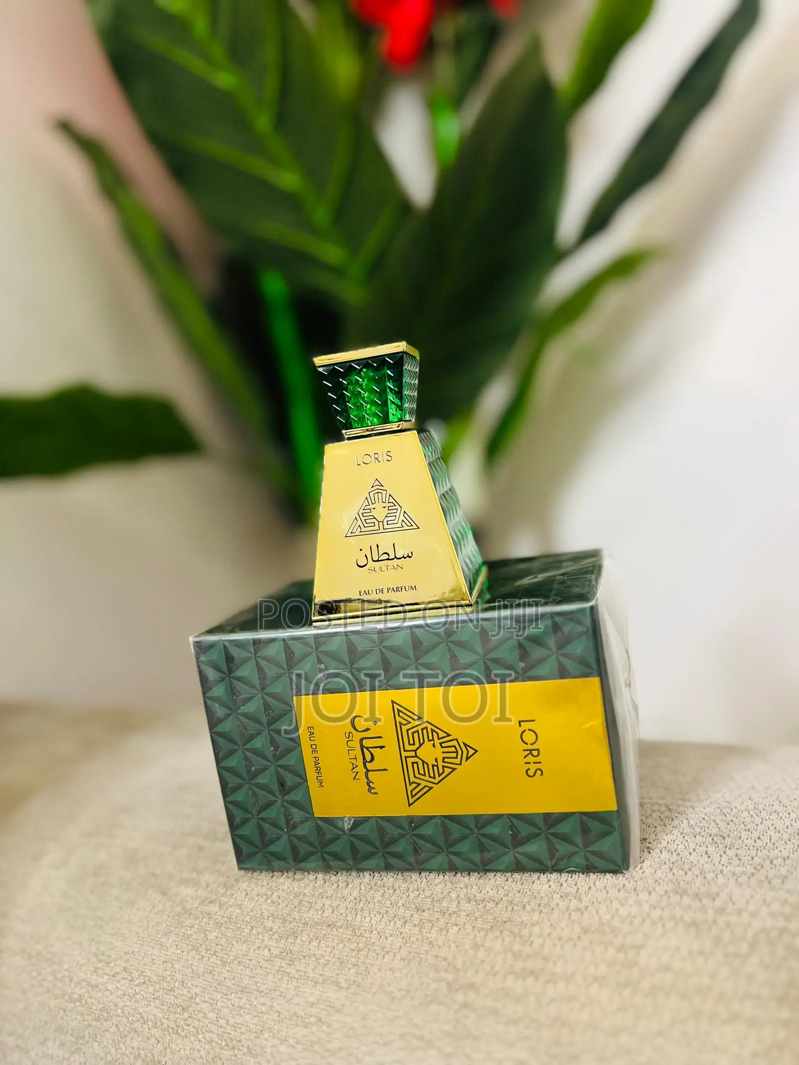 Loris Perfume Sultan and Pyramid