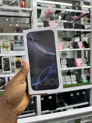 New Apple iPhone 16 Pro Max 256 GB Black