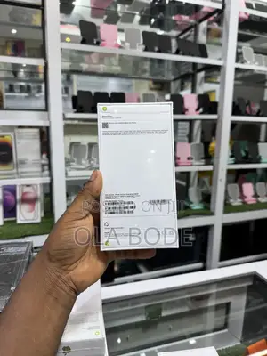 New Apple iPhone 16 Plus 256 GB Blue