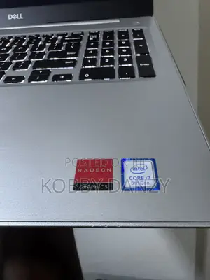 Laptop Dell Inspiron 15 5565 16GB Intel Core i7 HDD+SSD 256GB