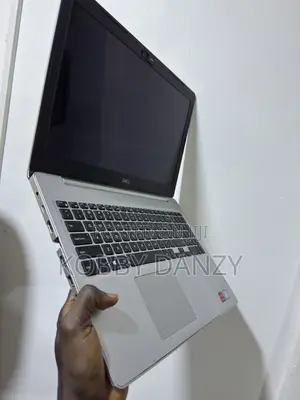Laptop Dell Inspiron 15 5565 16GB Intel Core i7 HDD+SSD 256GB