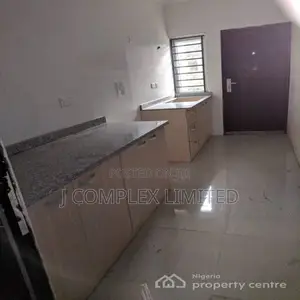 3bdrm Apartment in Methodist Church Area for rent