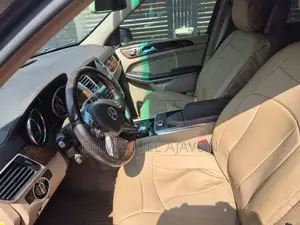 Mercedes-Benz GL-Class GL450 4MATIC 4dr SUV AWD (4.7L 8cyl Turbo 7A) Brown