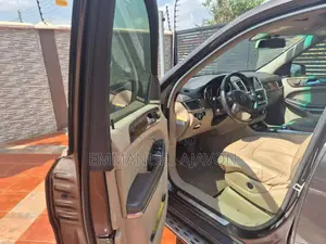 Mercedes-Benz GL-Class GL450 4MATIC 4dr SUV AWD (4.7L 8cyl Turbo 7A) Brown