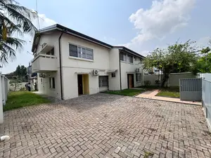 4bdrm House in Cantonments, Acquinas for rent