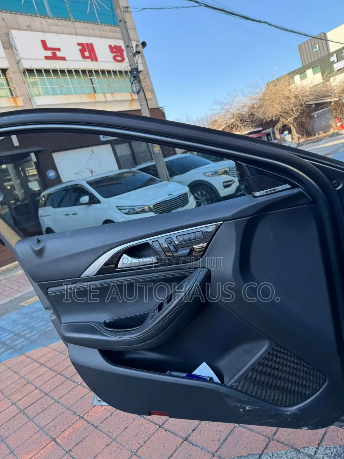 Infiniti Q30 2017 Gray