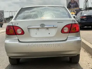Toyota Corolla 2007 Gold