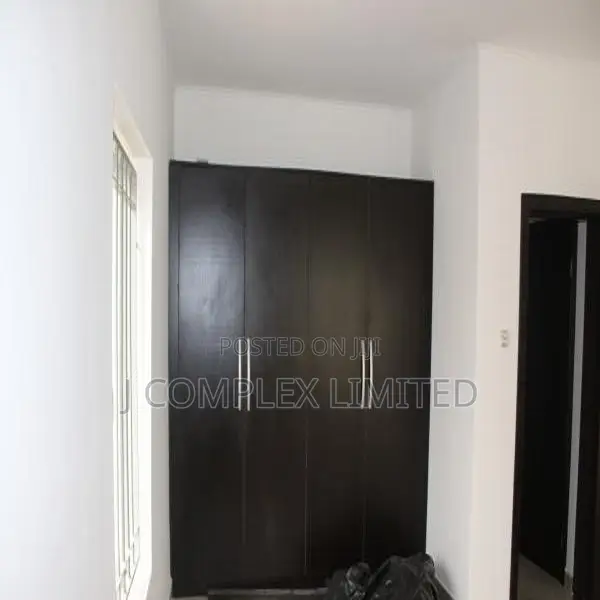 4bdrm House in Lincoln School Area for sale