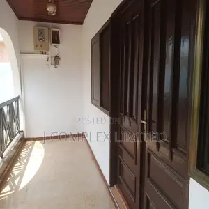 4bdrm House in Lincoln School Area for sale