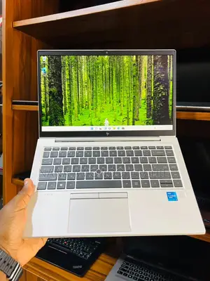 Laptop HP EliteBook 840 G8 8GB Intel Core i5 SSD 256GB