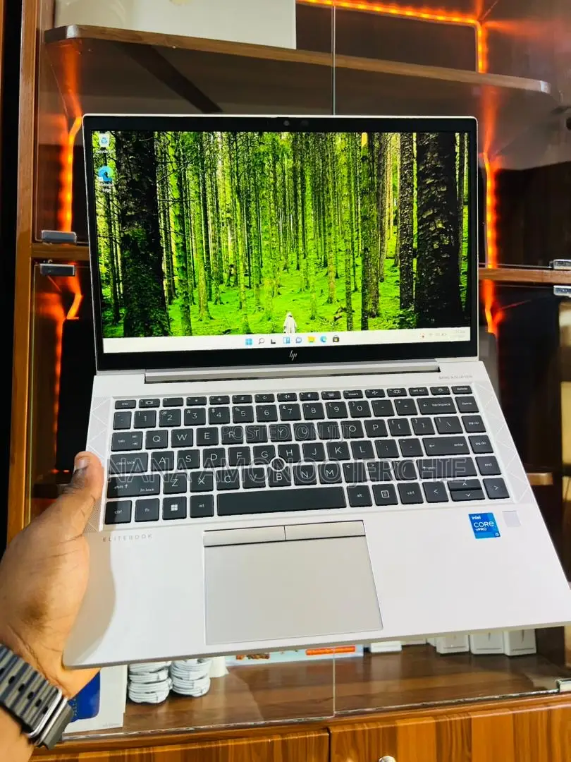 Laptop HP EliteBook 840 G8 8GB Intel Core i5 SSD 256GB