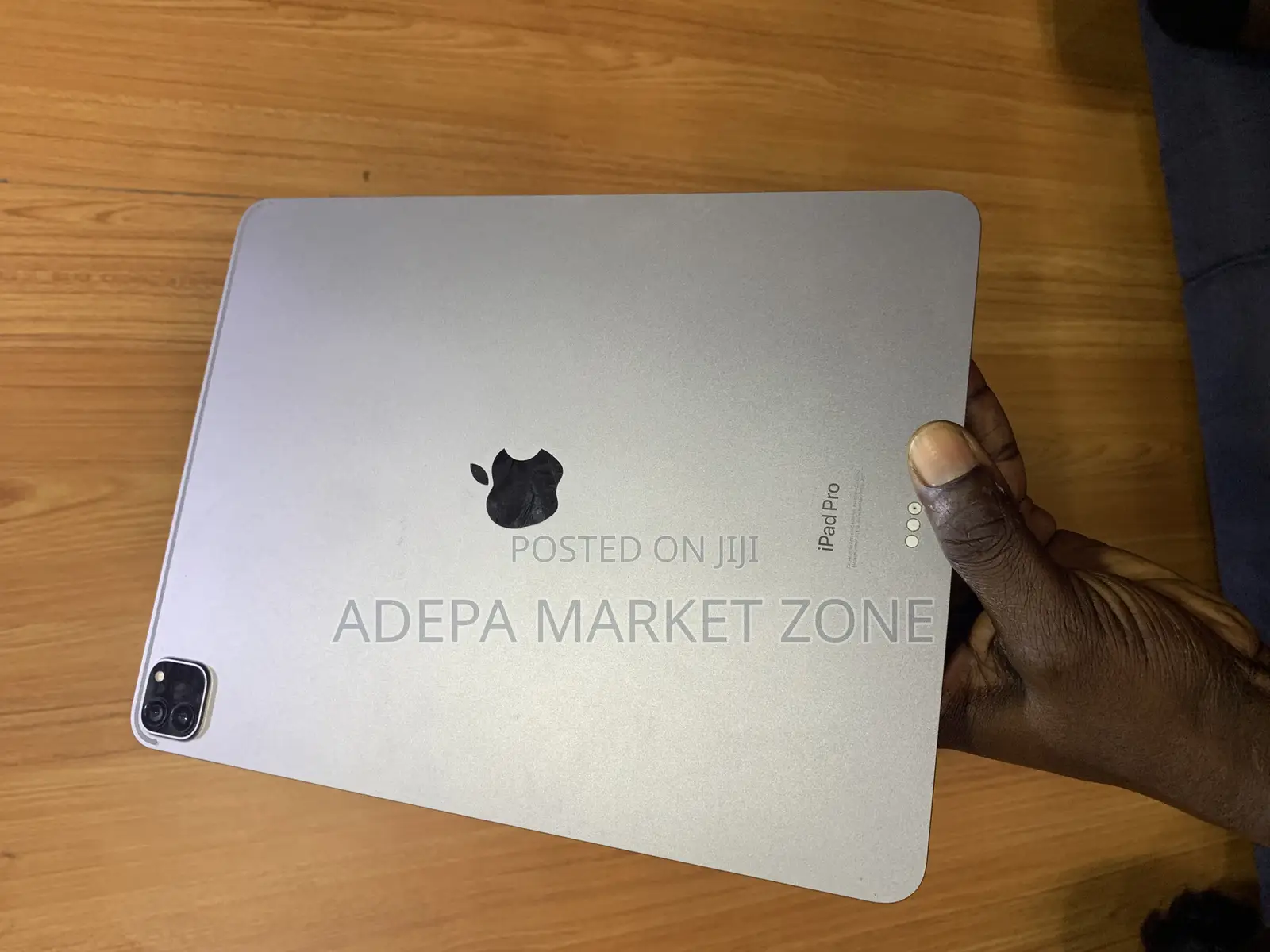 Apple iPad Pro 12.9 (2022) 256 GB Gray